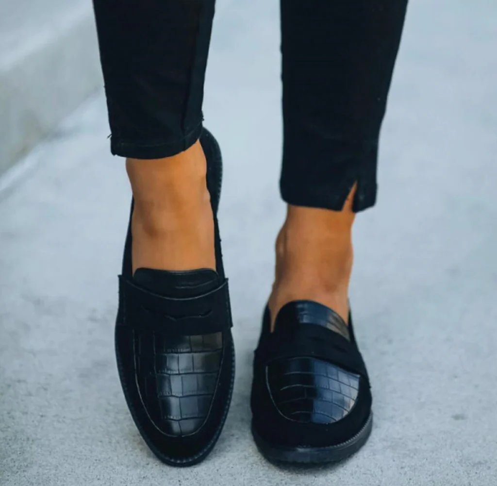 Elegant women's low shoes - product image 3