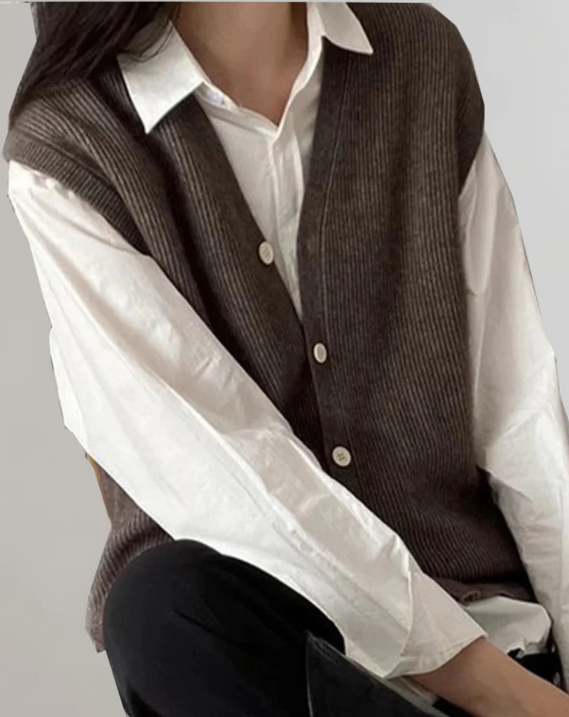 Casual knitted waistcoat with button placket - product image 2