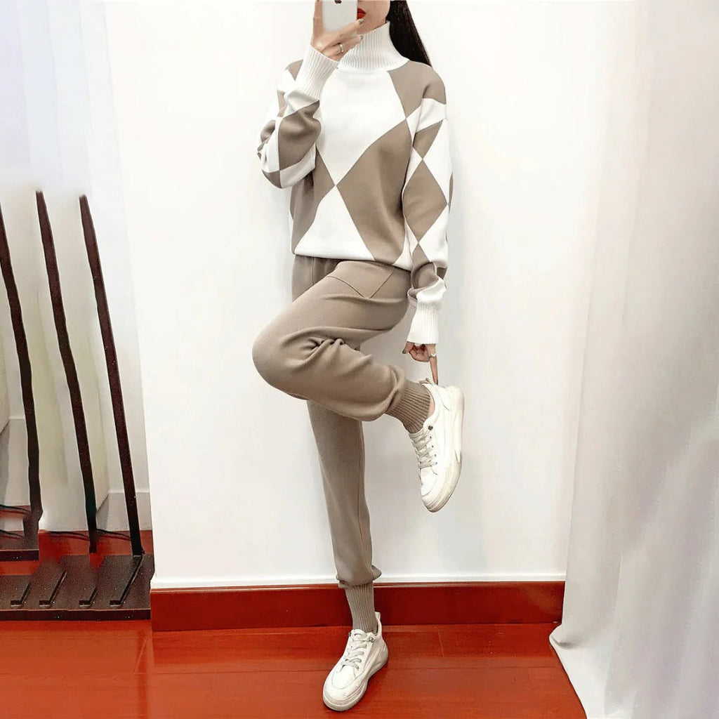 Warm Sweater and Pants Set - product detail 2