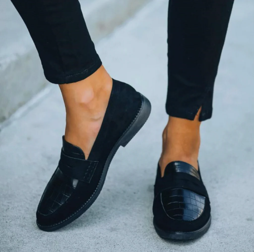 Elegant women's low shoes - product image 2