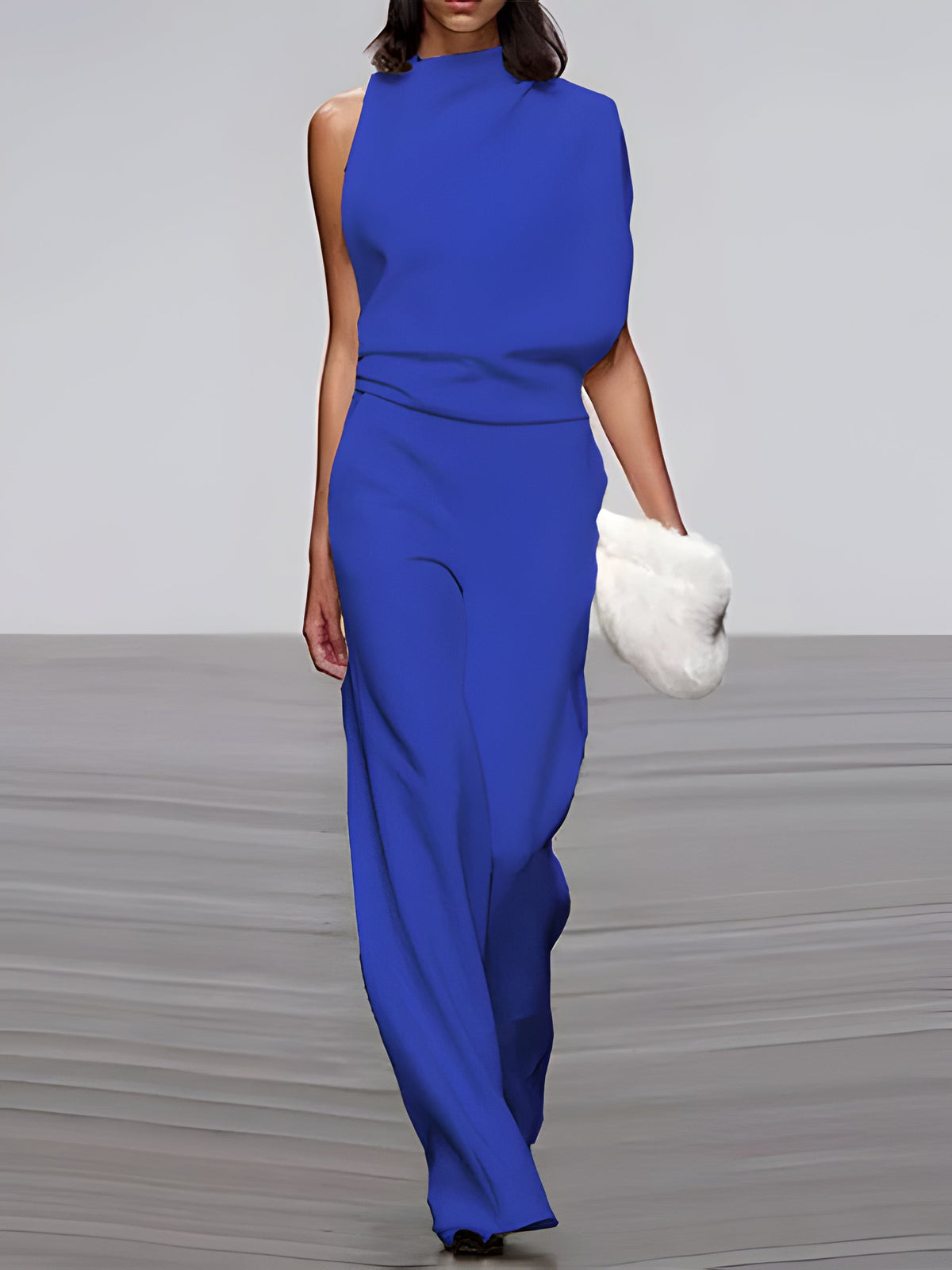 Women's round-neck, sleeveless jumpsuit with flared legs - product image 5