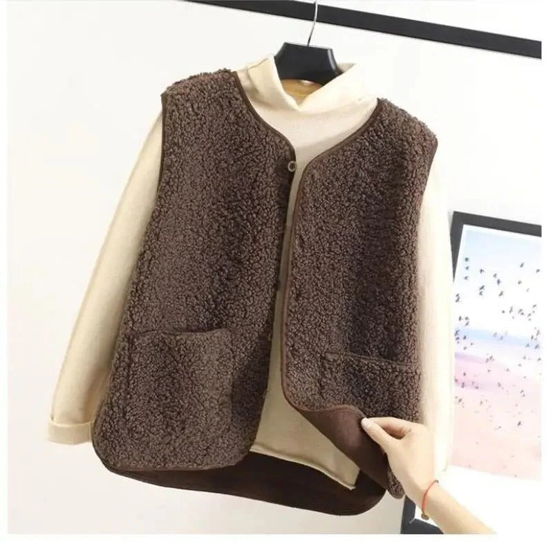 High-Quality Women's Wool Jacket - product image 3