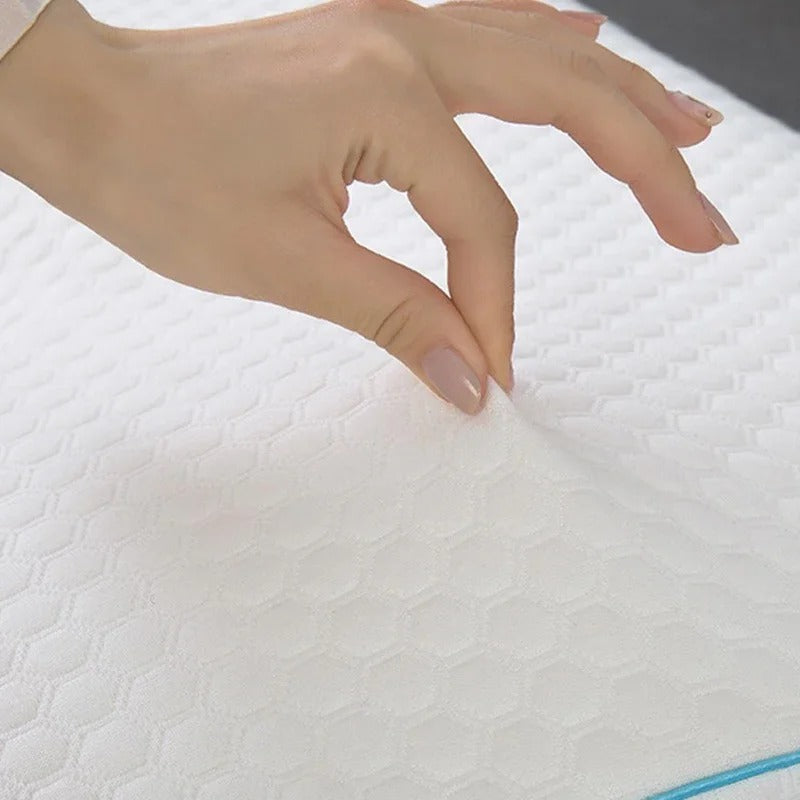 Orthopedic Couple Pillow With Arm-Tunnel For Cuddling - product detail 7