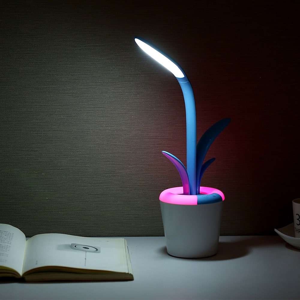 Lámpara de escritorio infantil con luz LED, cuello de cisne flexible, batería recargable y carga USB