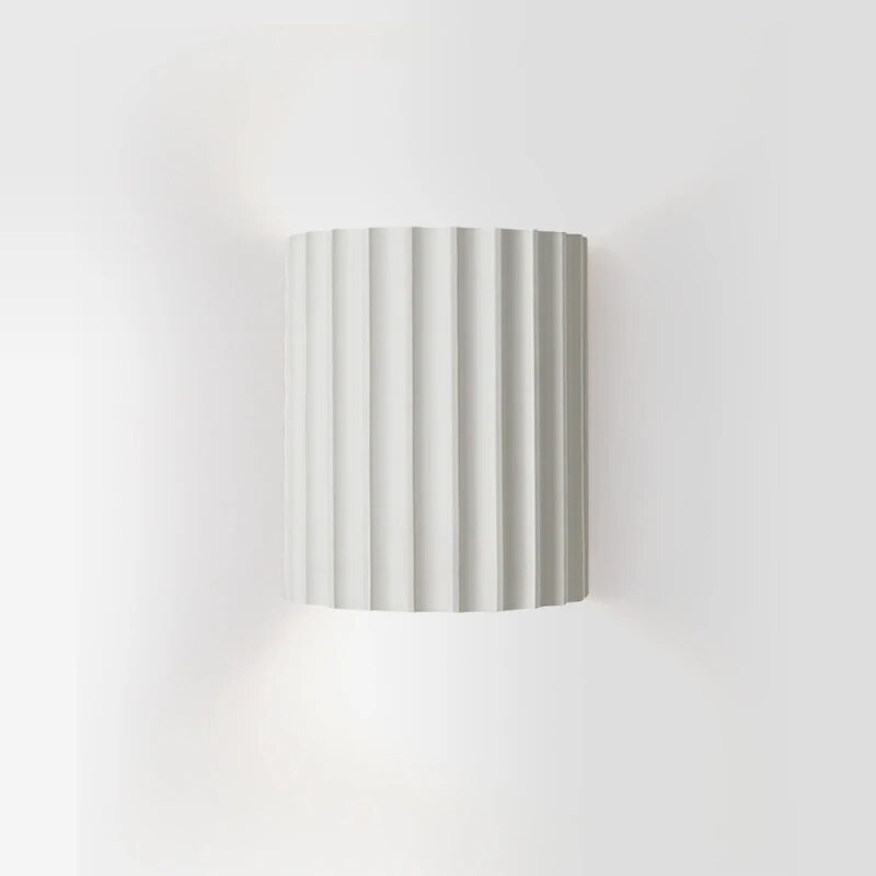 Lámpara de Pared Interior Moderna con Diseño Acanalado y Luz Direccional Arriba y Abajo