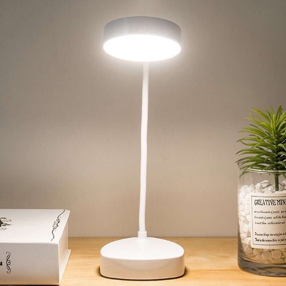 Lámpara de escritorio LED con cuello de cisne flexible ajustable, recargable por USB, de diseño corto y compacto