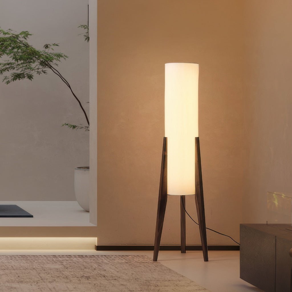 Lámpara de pie LED alta con trípode de madera, pantalla cilíndrica de tela y mesa auxiliar