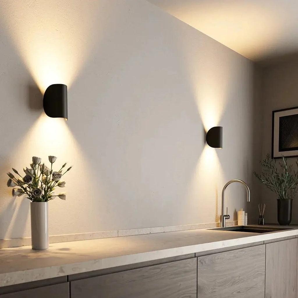 Aplique de pared LED con iluminación hacia arriba y hacia abajo para dormitorio y salón, linterna de exterior