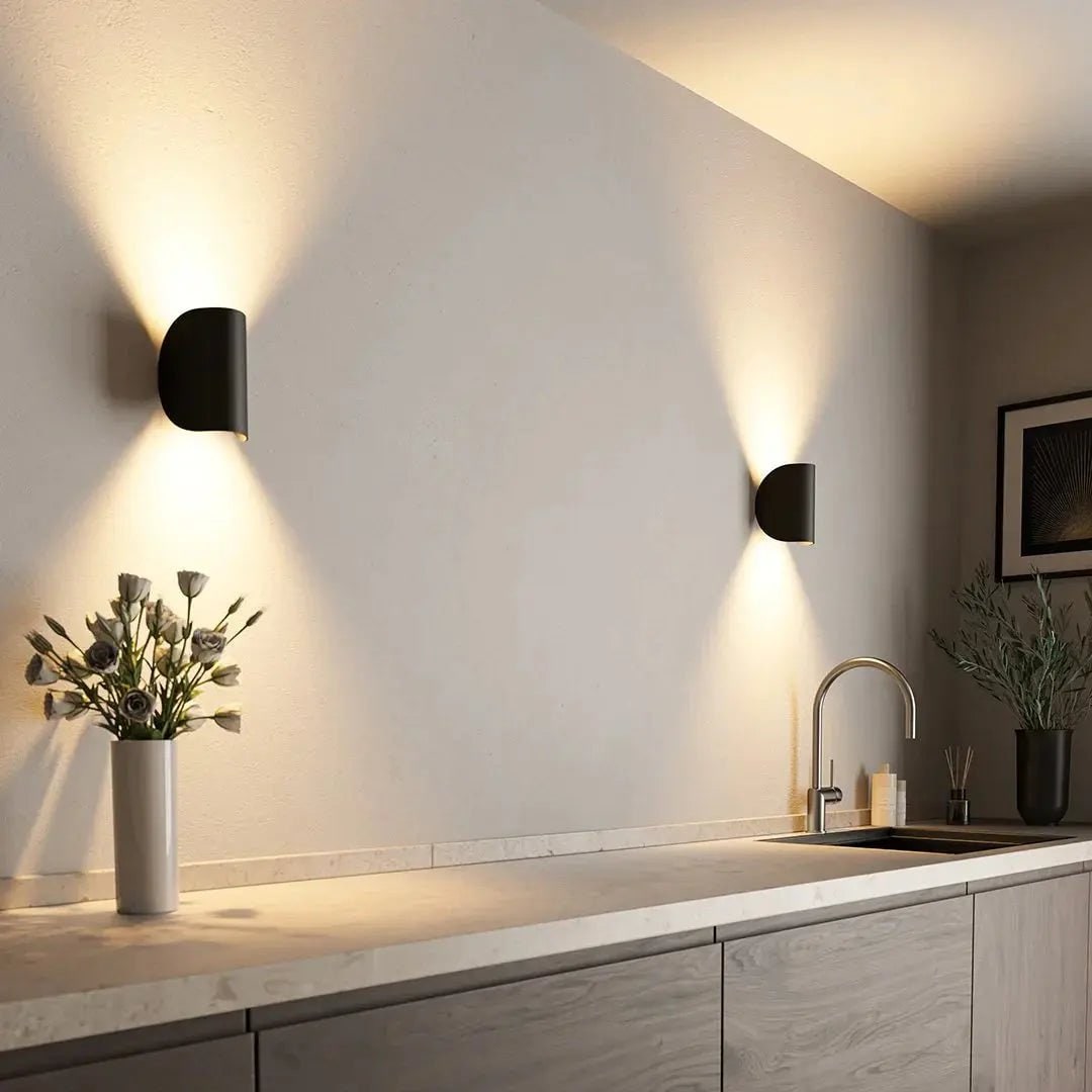 Aplique de pared LED con iluminación hacia arriba y hacia abajo para dormitorio y salón, linterna de exterior
