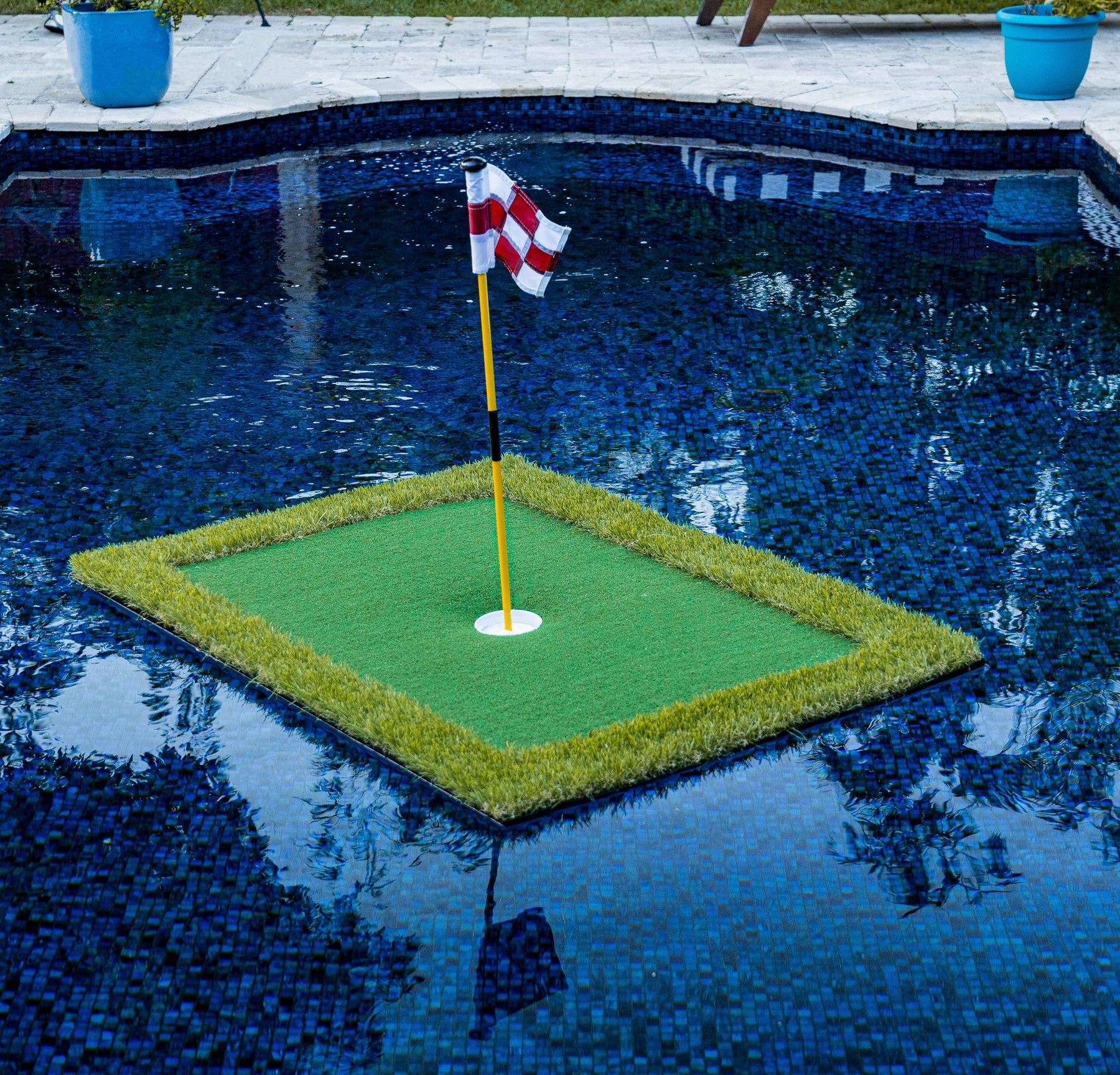 Floating Golf Putting Green Putting Green Turf Floating Golf Balls - product image 1