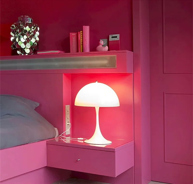 Retro Danish Table Lamp - Iconic Mushroom Design for Modern Spaces - product image 6