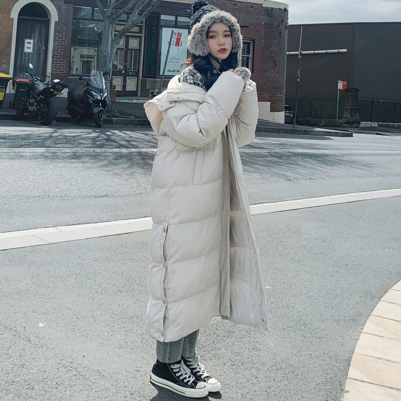 Long, quilted winter coat, warm and elegant - product image 2