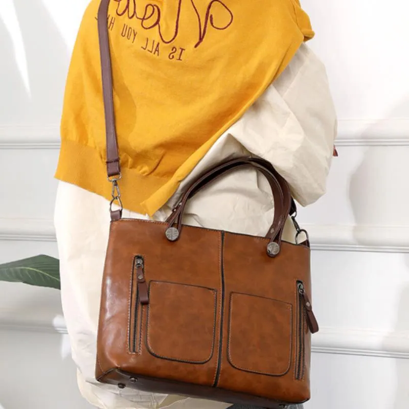 Elegant leather bag - product image 4
