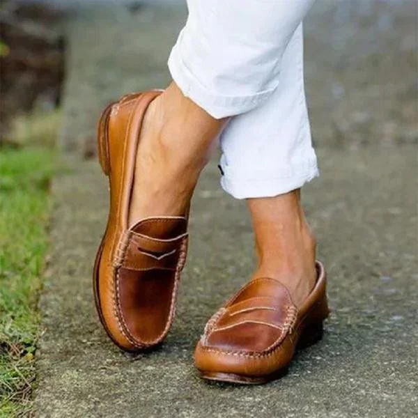 Women Vintage Slip On Loafers Low Heel PU Leather Loafers - product image 2
