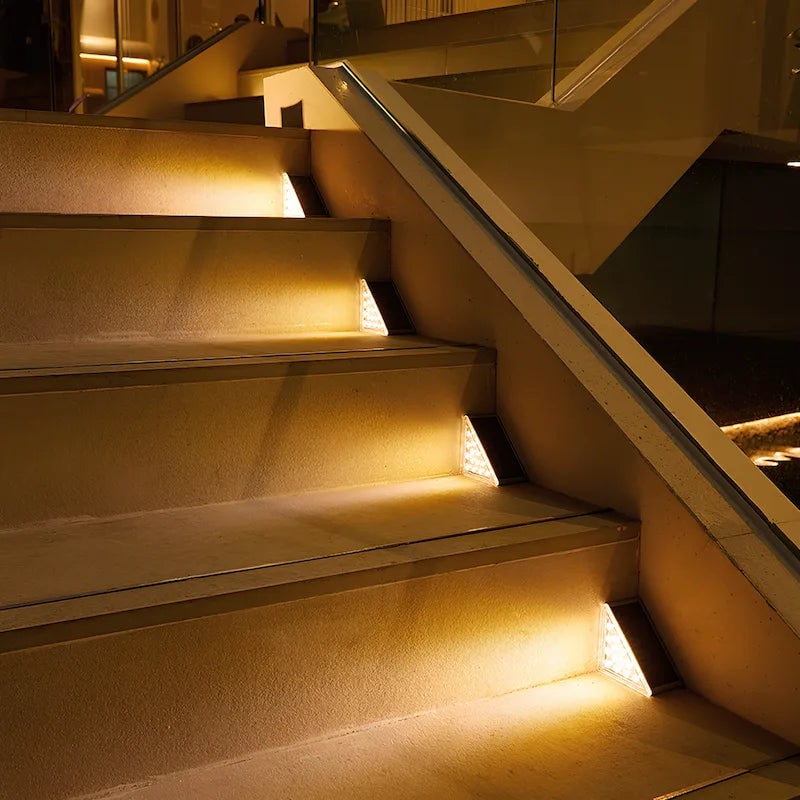 Luces solares de exterior para terraza, impermeables, LED y triangulares, para escalones
