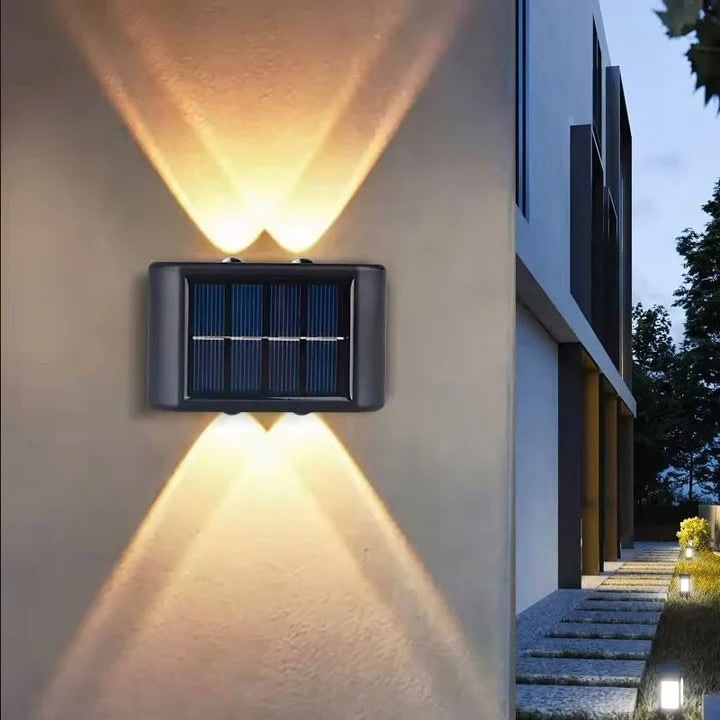Luces solares de pared para exteriores con LED de doble haz e iluminación ascendente y descendente en blanco cálido y frío