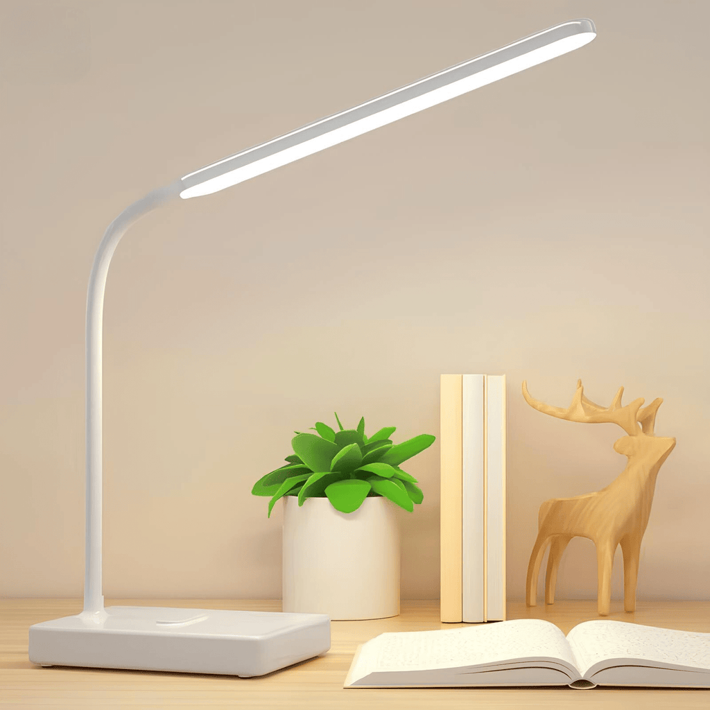 Lámpara de escritorio con brazo flexible, recargable y luz ajustable