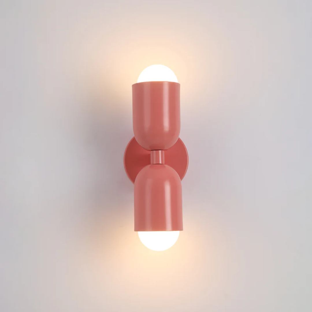Aplique de pared con iluminación LED doble hacia arriba y hacia abajo y diseño de colores contrastantes