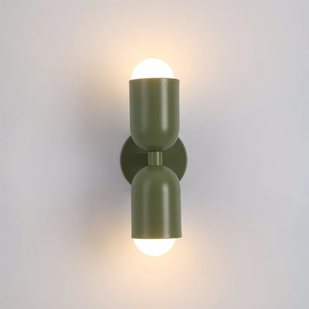 Aplique de pared con iluminación LED doble hacia arriba y hacia abajo y diseño de colores contrastantes