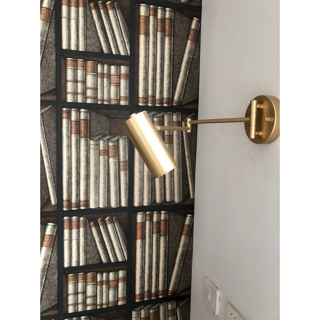 Lámpara de pared con brazo articulado para lectura y cabezal ajustable