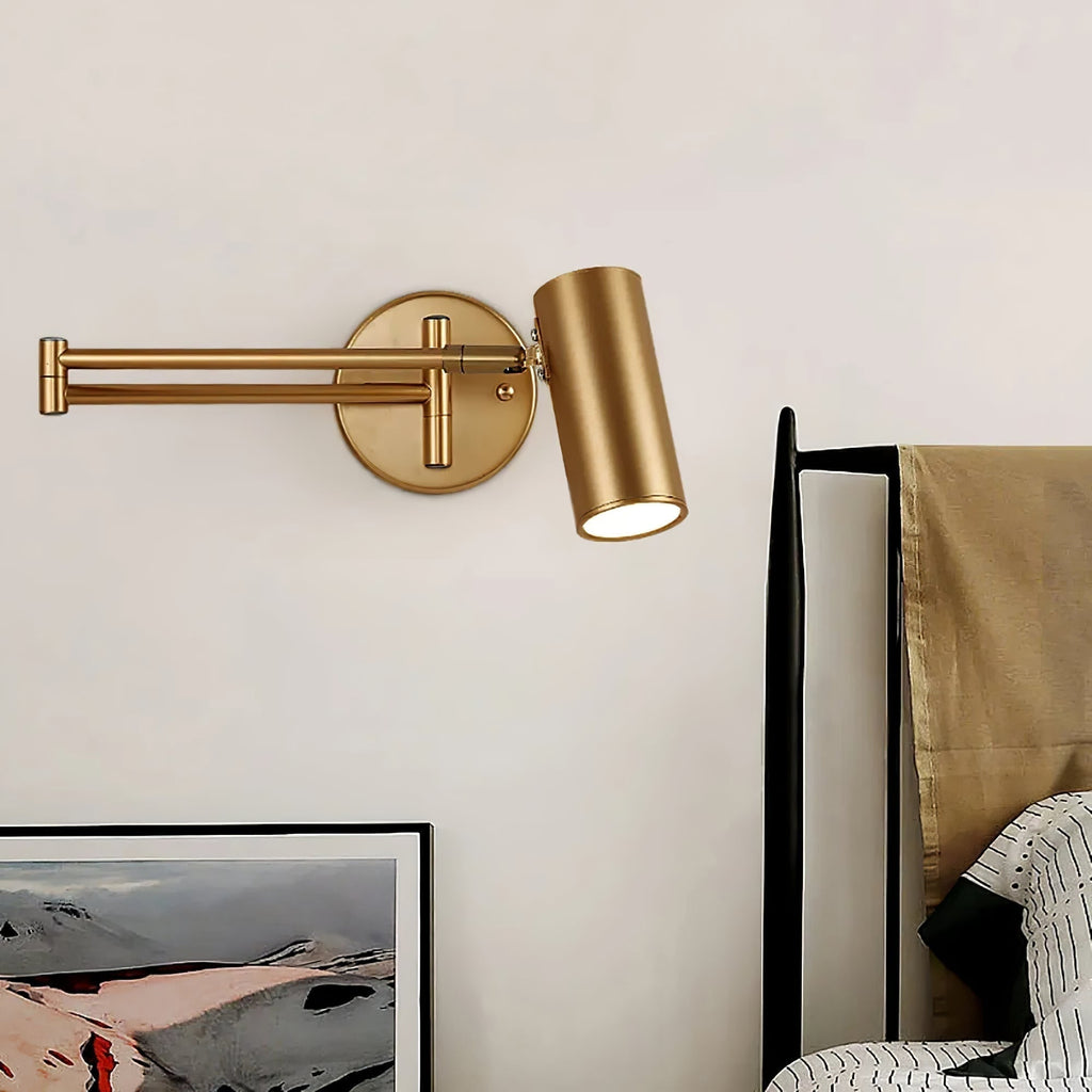Lámpara de pared con brazo articulado para lectura y cabezal ajustable